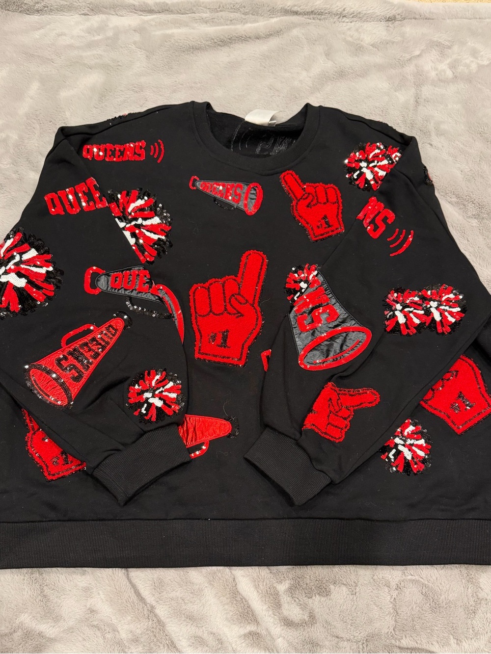 Queen of Sparkles Black Red Cheers Queen Icon Sequin Sweatshirt Size Large